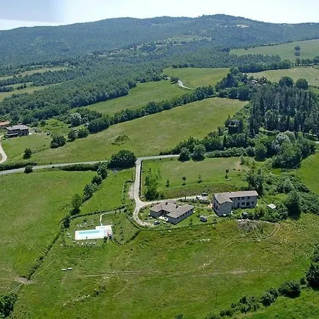 Sleeps 4 * Passignano sul Trasimeno