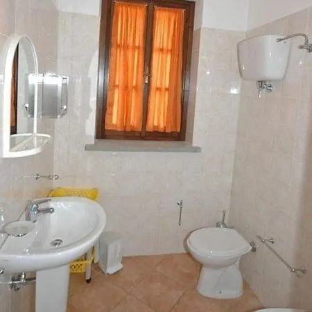 Sleeps 4 * Passignano sul Trasimeno